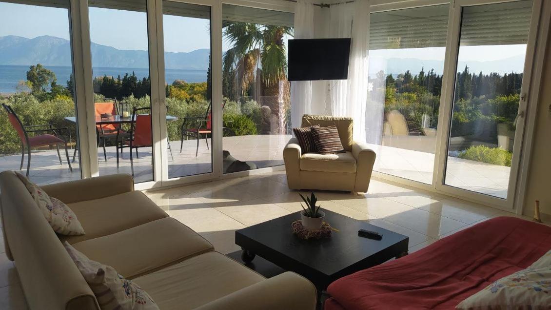 View Διαμερισμα Villa Loukissia Dış mekan fotoğraf
